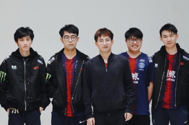 力的实践支 力的实践支