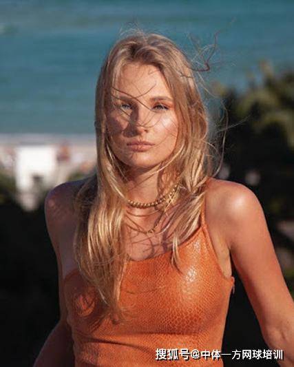 居民楼里的 居民楼里的